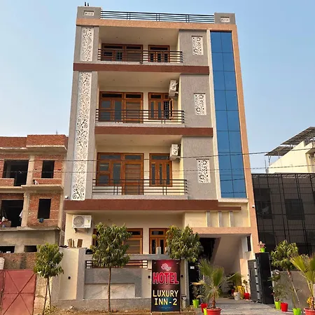 Hotel O Luxury Inn - 2-2